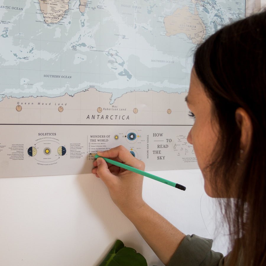 Lámina Mapamundi - Woody Map Poster - Misswood